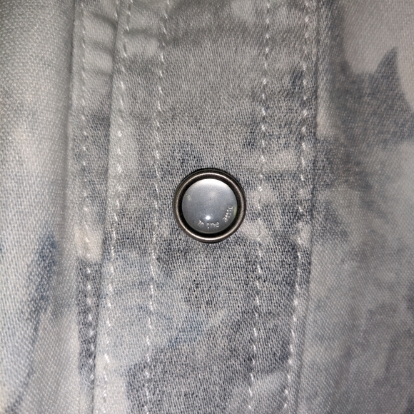 In The Attic Oversized Floral Button up - Picture 3 of 6